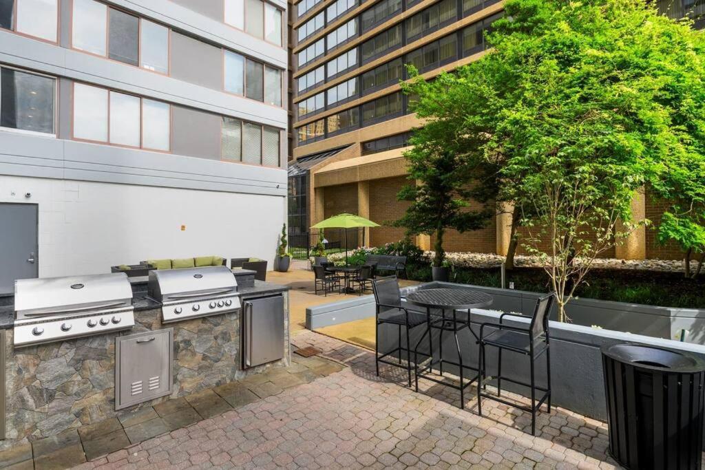 Unique Apartment In A Great Pentagon City Location 알링턴 외부 사진