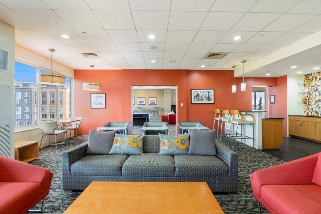 Unique Apartment In A Great Pentagon City Location 알링턴 외부 사진