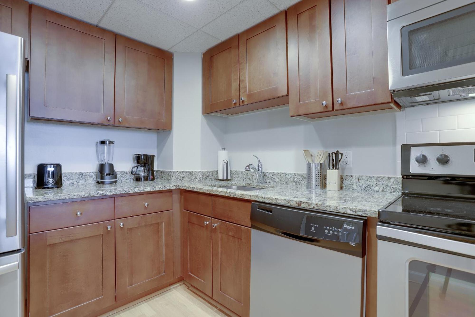 Unique Apartment In A Great Pentagon City Location 알링턴 외부 사진